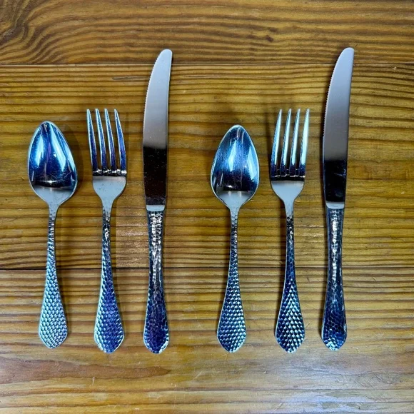Bon Chef Hammered Stainless Flatware Set | 6-Piece | 18/10 Modern Silverware - Picture 3 of 12